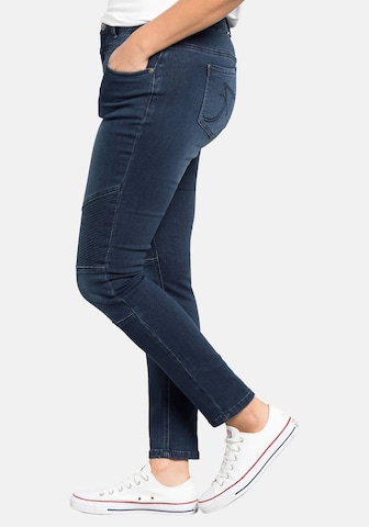 SHEEGO Slimfit Jeans in Blau