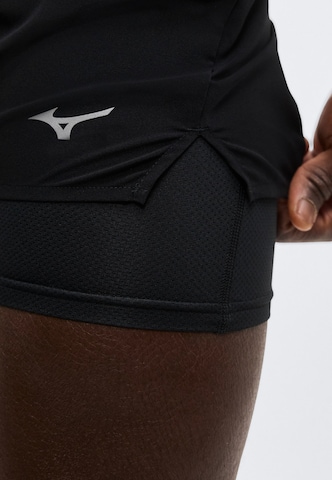Regular Pantaloni sport de la MIZUNO pe negru