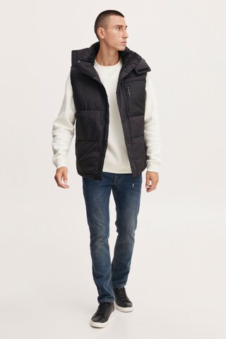 !Solid Vest 'Callen ' in Black