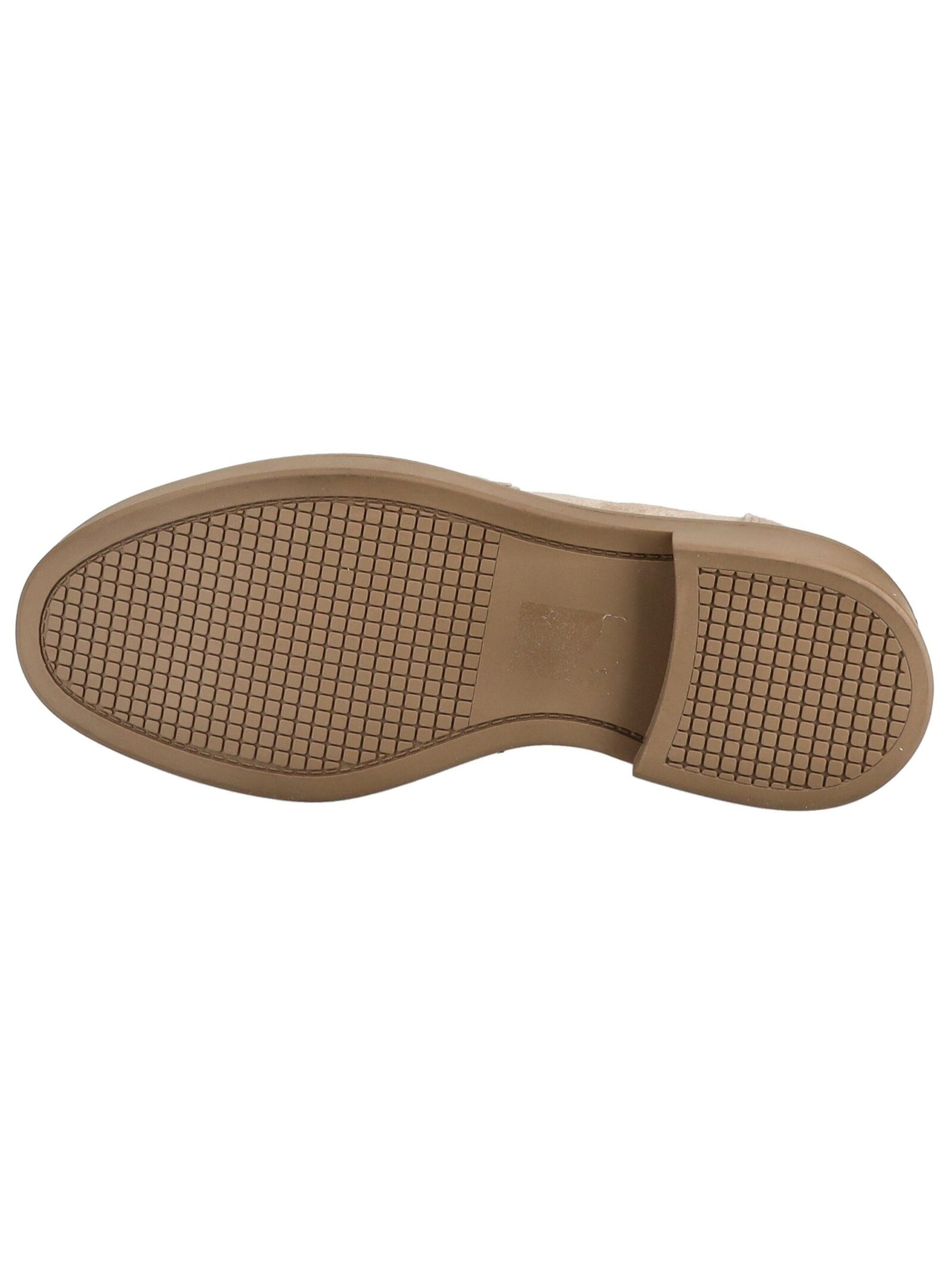 STEVE MADDEN Classic Flats in Beige