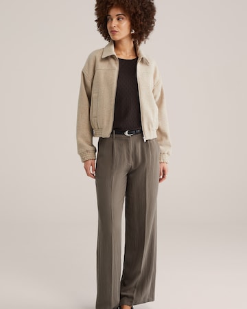 WE Fashion Демисезонная куртка в Бежевый