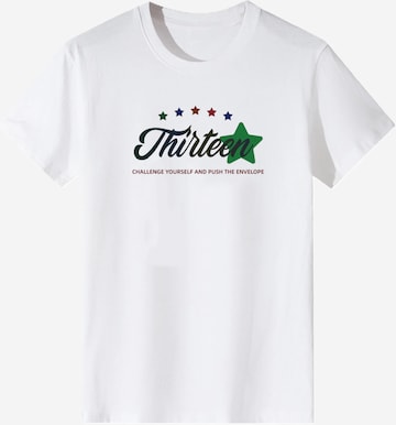 T-shirt 'Women Gradient Cursive Thirteen Star Print T-Shirt' LapaPlus en blanc : devant