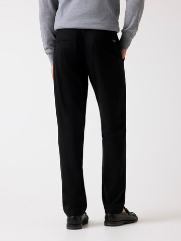 GUESS Slimfit Hose in Schwarz