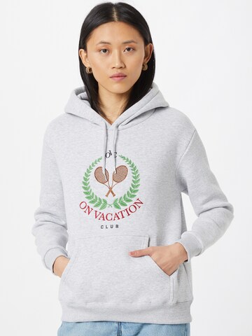 On Vacation Club Sweatshirt in Grau: predná strana