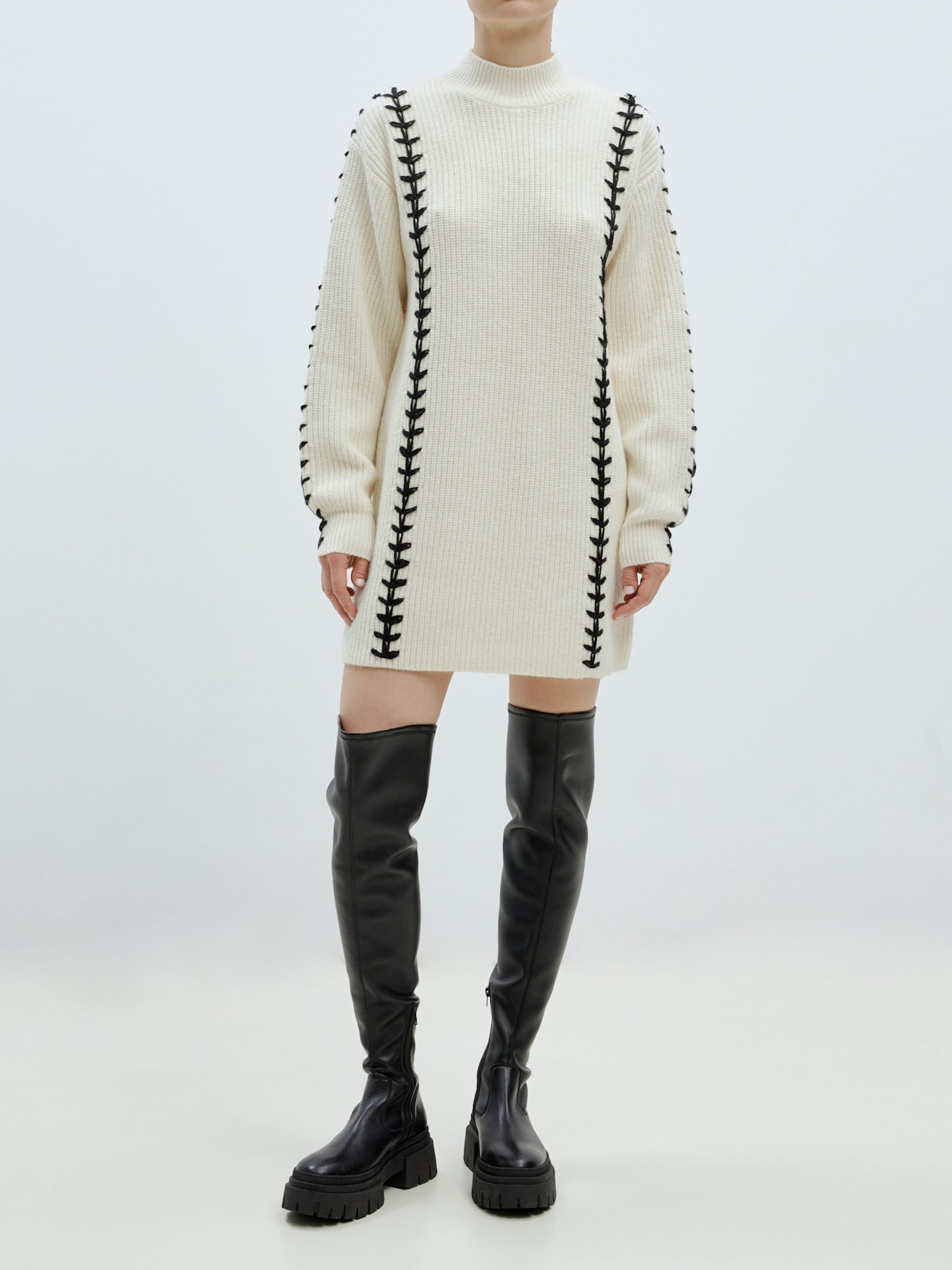 EDITED Produits Robes en maille 'Eske' beige