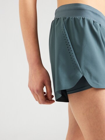 ODLO Regularen Športne hlače 'Zeroweight' | zelena barva