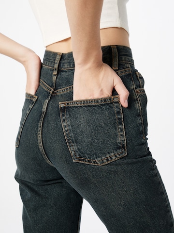 TOPSHOP Loosefit Jeans in Groen