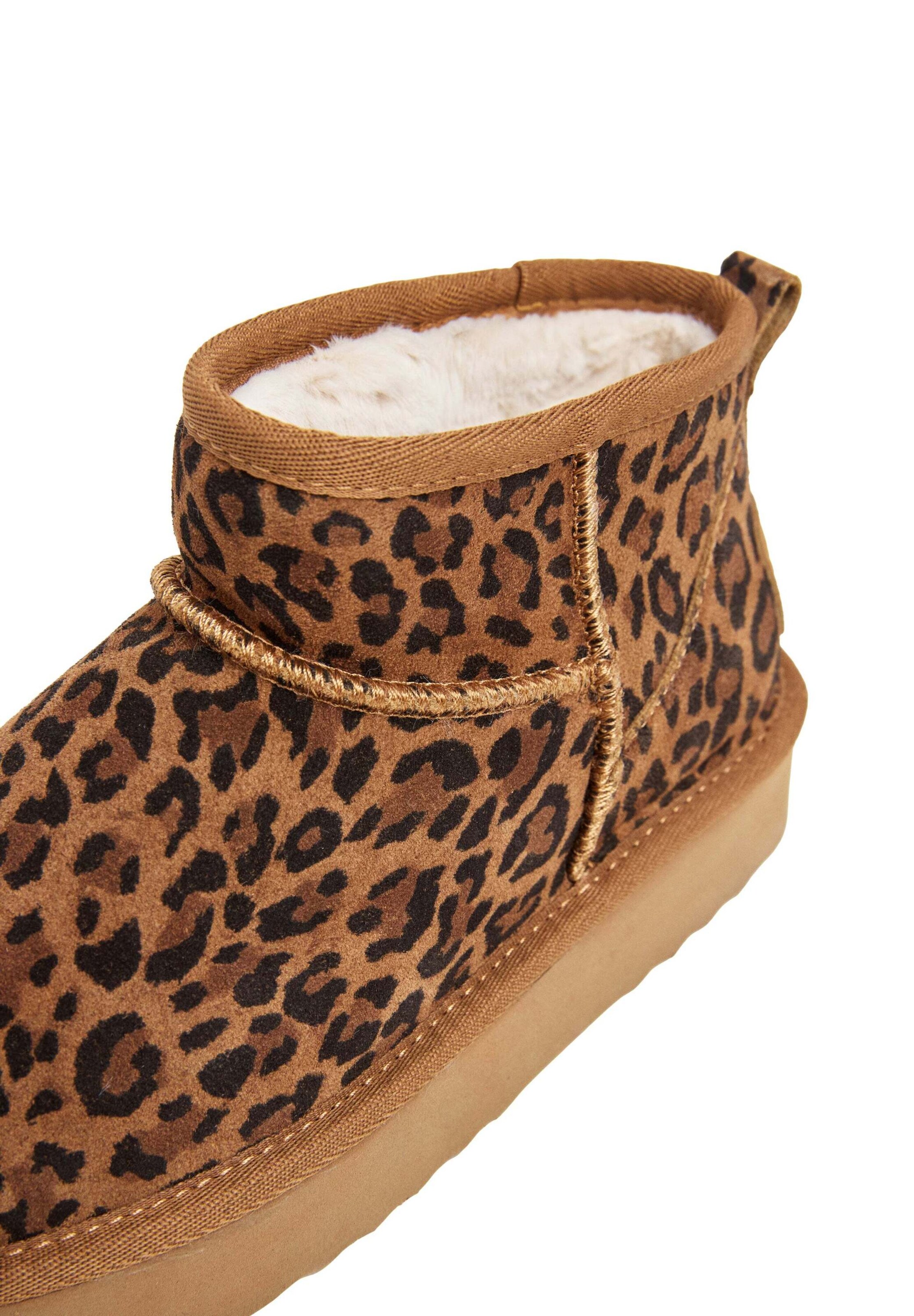 Pepe Jeans - Botas 'Dissy' en marrón