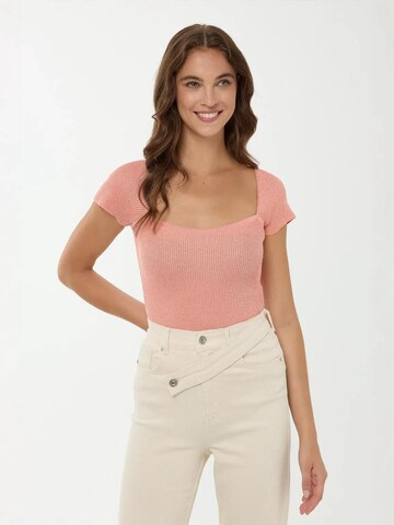 Pullover di Hiccup in rosa: frontale