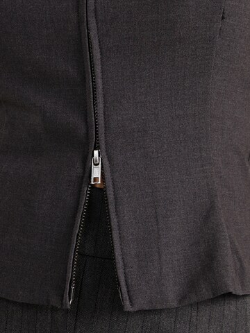 WEEKDAY Top 'Hilma' in Grau