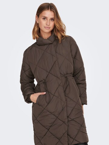 JDY Winter Coat in Brown