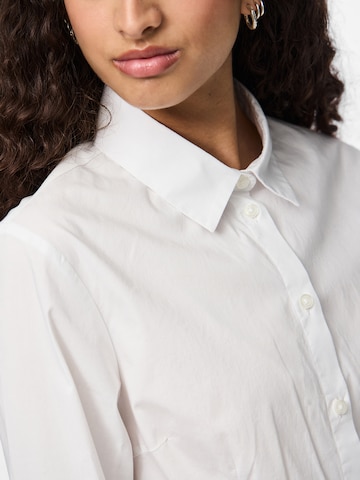 Camicia da donna 'PCSussi' di PIECES in bianco