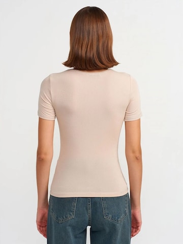 Dilvin Shirt in Beige