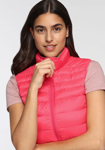 F2 Vest in Red