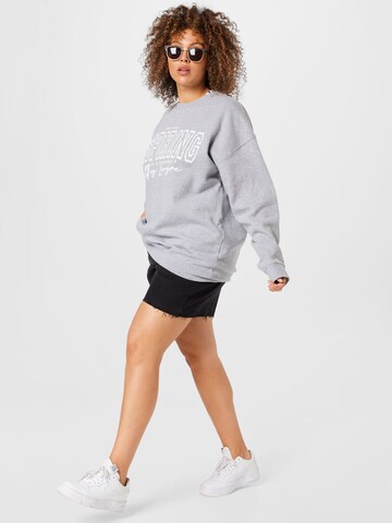 River Island Plus Sweatshirt 'INSPIRE' in Grau