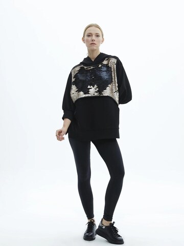 SCR. Sweatshirt 'SHOSIN' in Zwart
