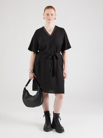Abito 'VMCAlva' di Vero Moda Curve in nero