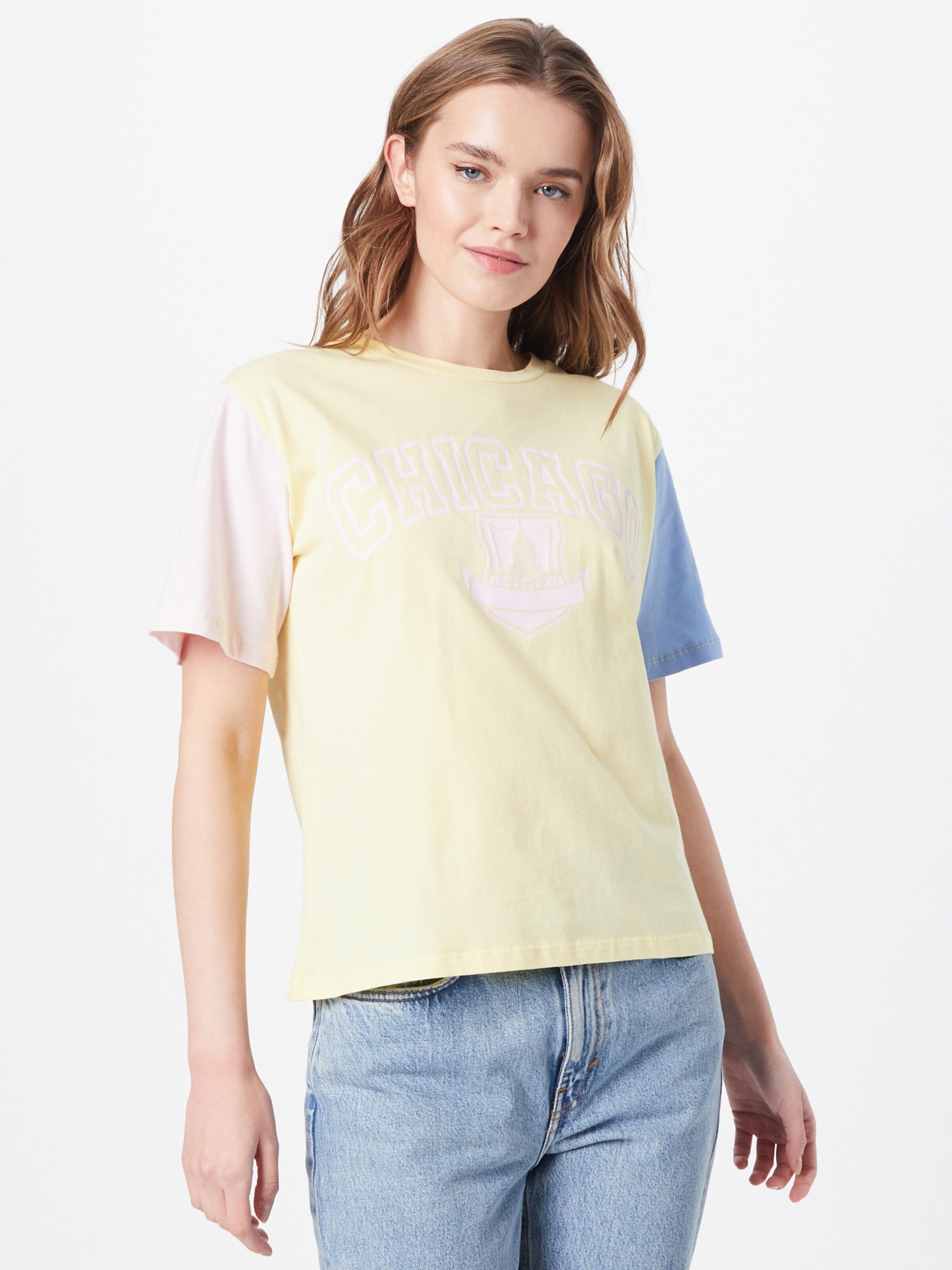 T-shirts et tops T-shirt LMTD en Jaune Pastel 