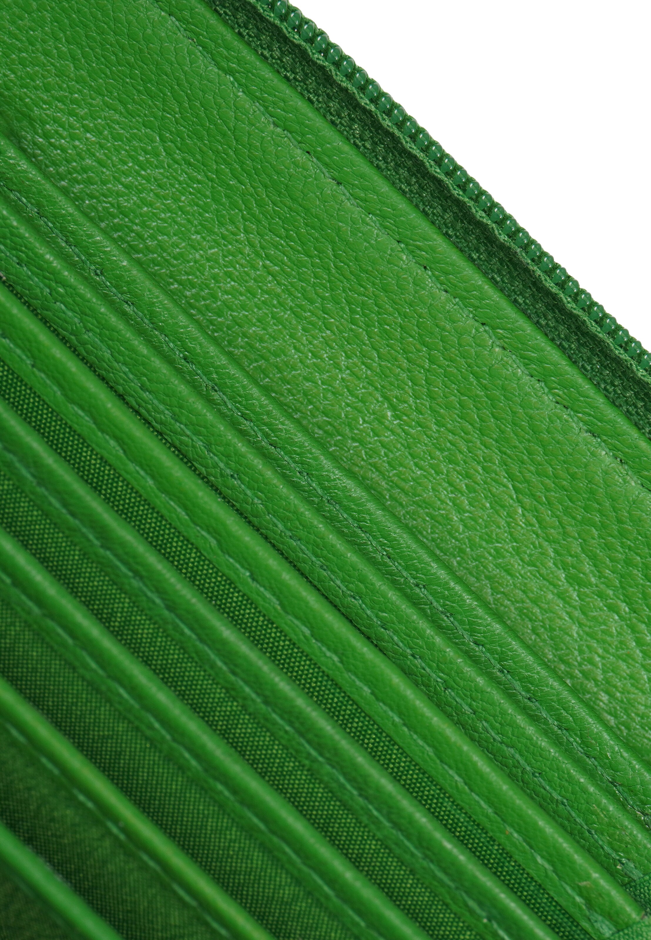 Maître Case 'Bromley Adobar' in Green