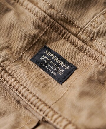 Superdry Regular Cargo trousers 'Core' in Green