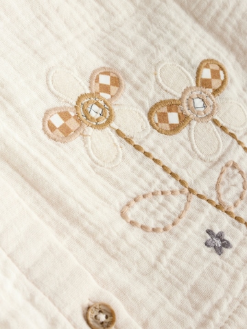 Next Set in Beige