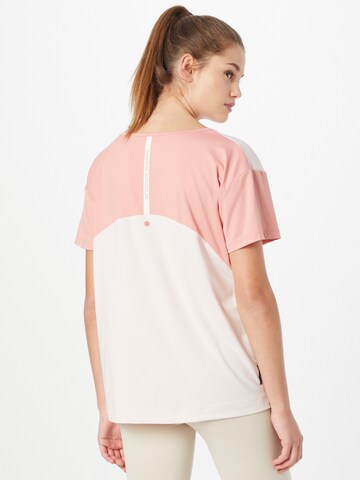 UNDER ARMOUR Функционална тениска в розово