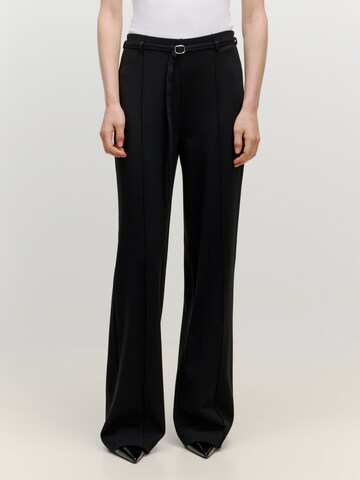 EDITED Flared Pants 'Xiara' in Black: front