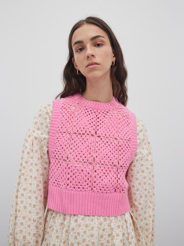 Pull-over 'Lif' EDITED en rose : devant