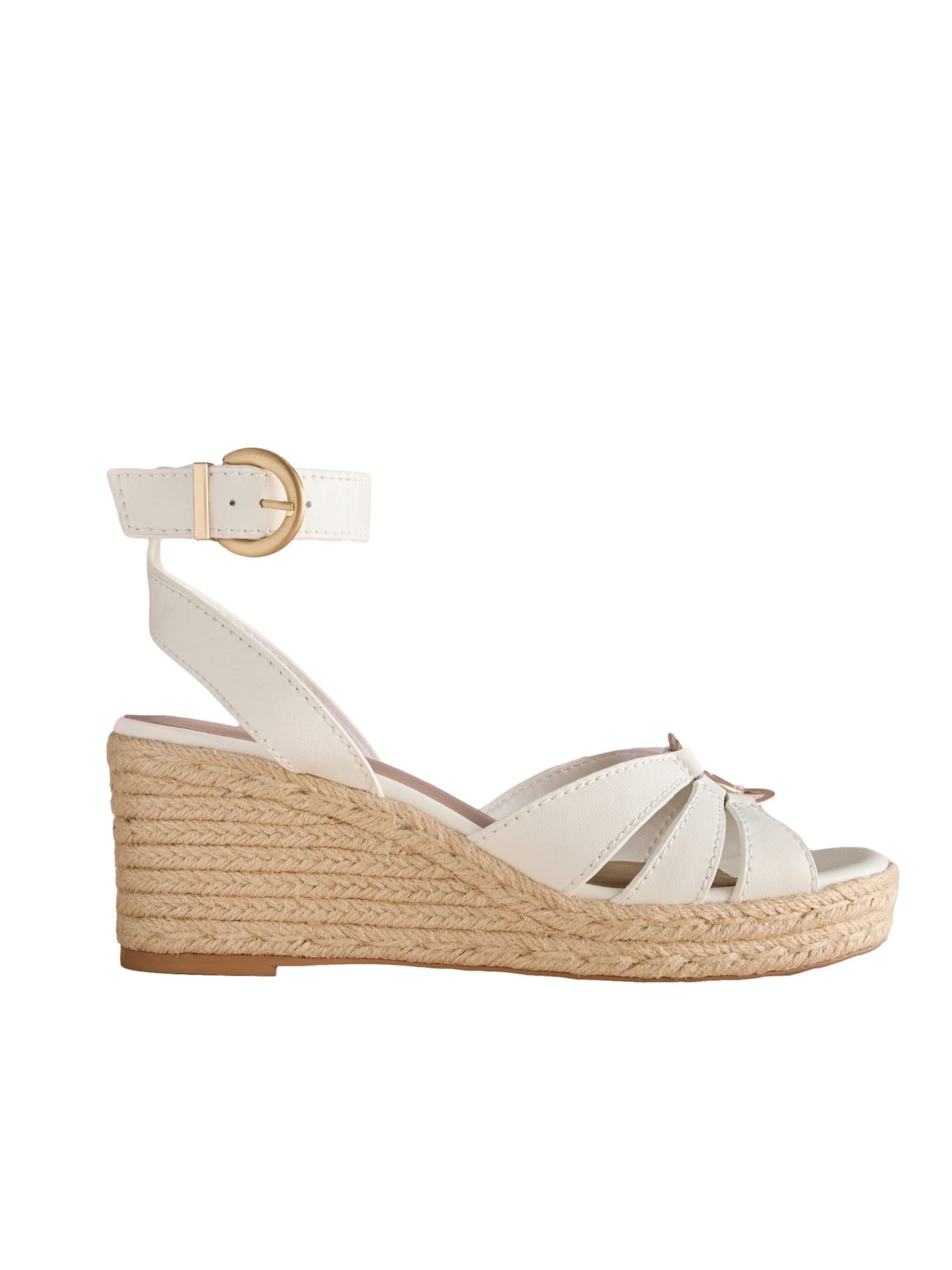 Sandalo di B by Ted Baker in bianco
