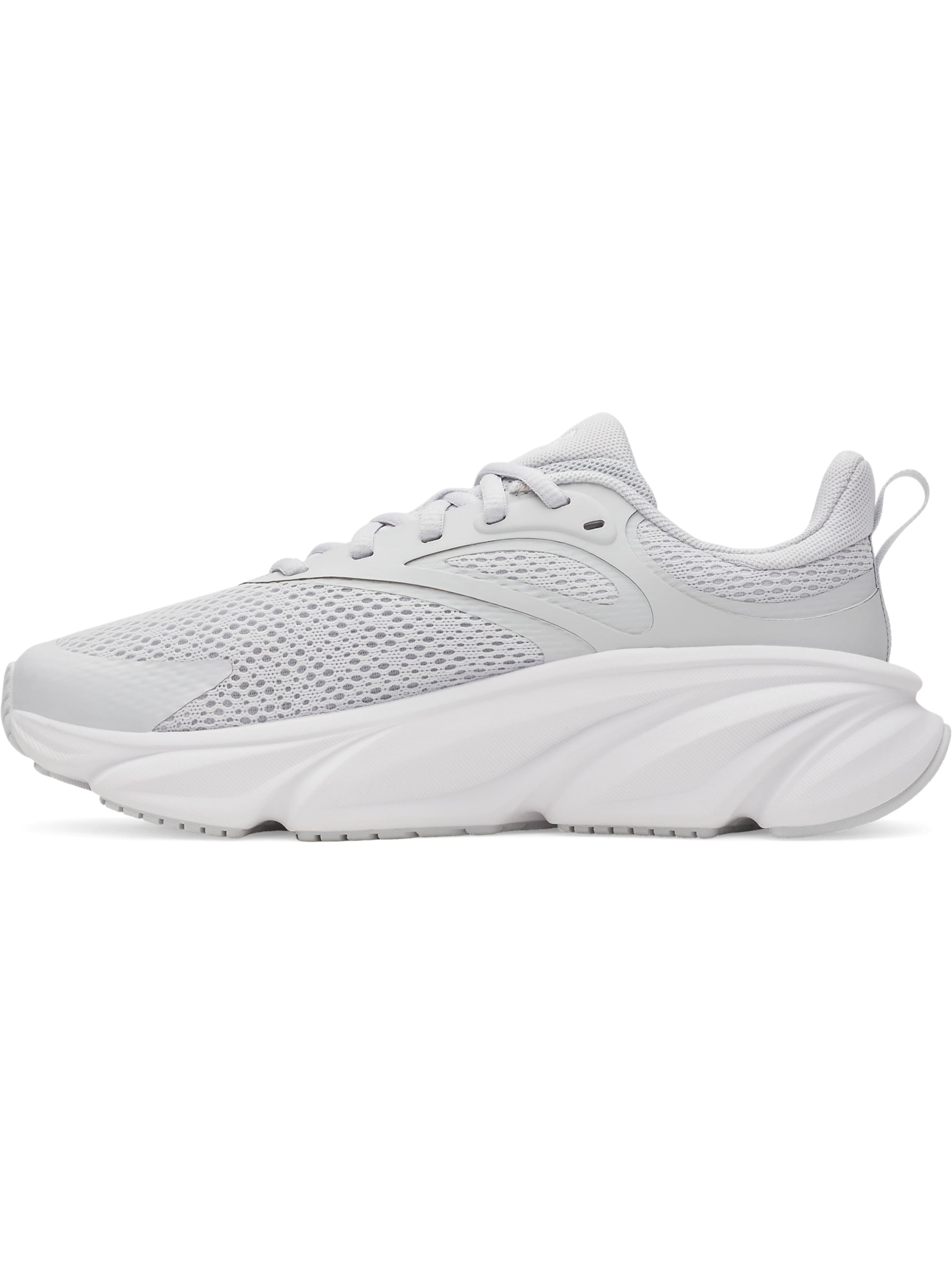 UNDER ARMOUR Sportschoen 'GGS Rogue 6' in Grijs: voorkant
