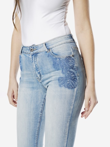 évasé Jean KOROSHI en bleu