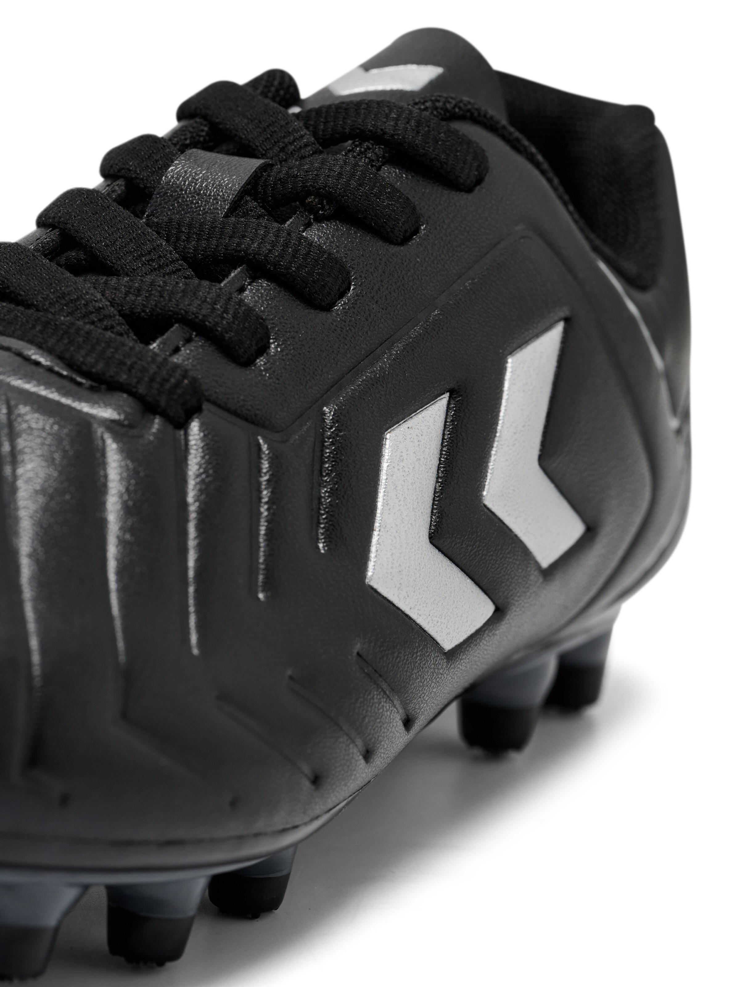 Hummel Fußballschuh 'Top Star F.G. LC 2.0' in Schwarz