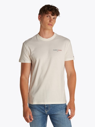 Tricou de la Tommy Jeans pe alb