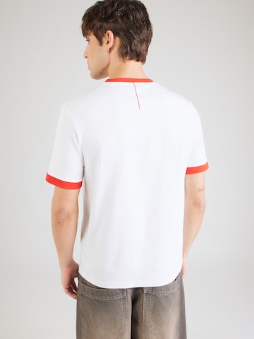 T-Shirt BOSS en blanc