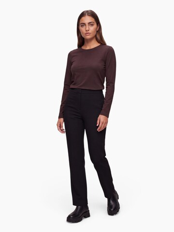 Tricou 'VMPaulina' de la VERO MODA pe maro