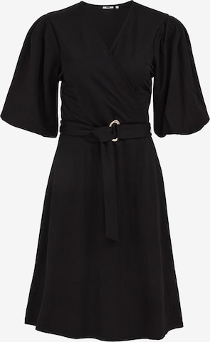 Rochie de la WE Fashion pe negru: față