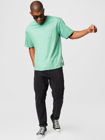 T-Shirt NU-IN en vert