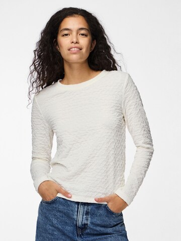 PIECES Shirt 'Olline' in White: front