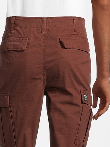 Regular Pantalon cargo AÉROPOSTALE en marron