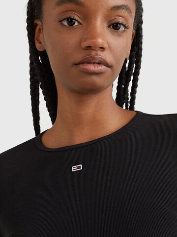 Tricou de la Tommy Jeans pe negru