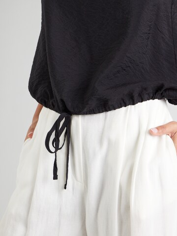 s.Oliver Blouse in Black