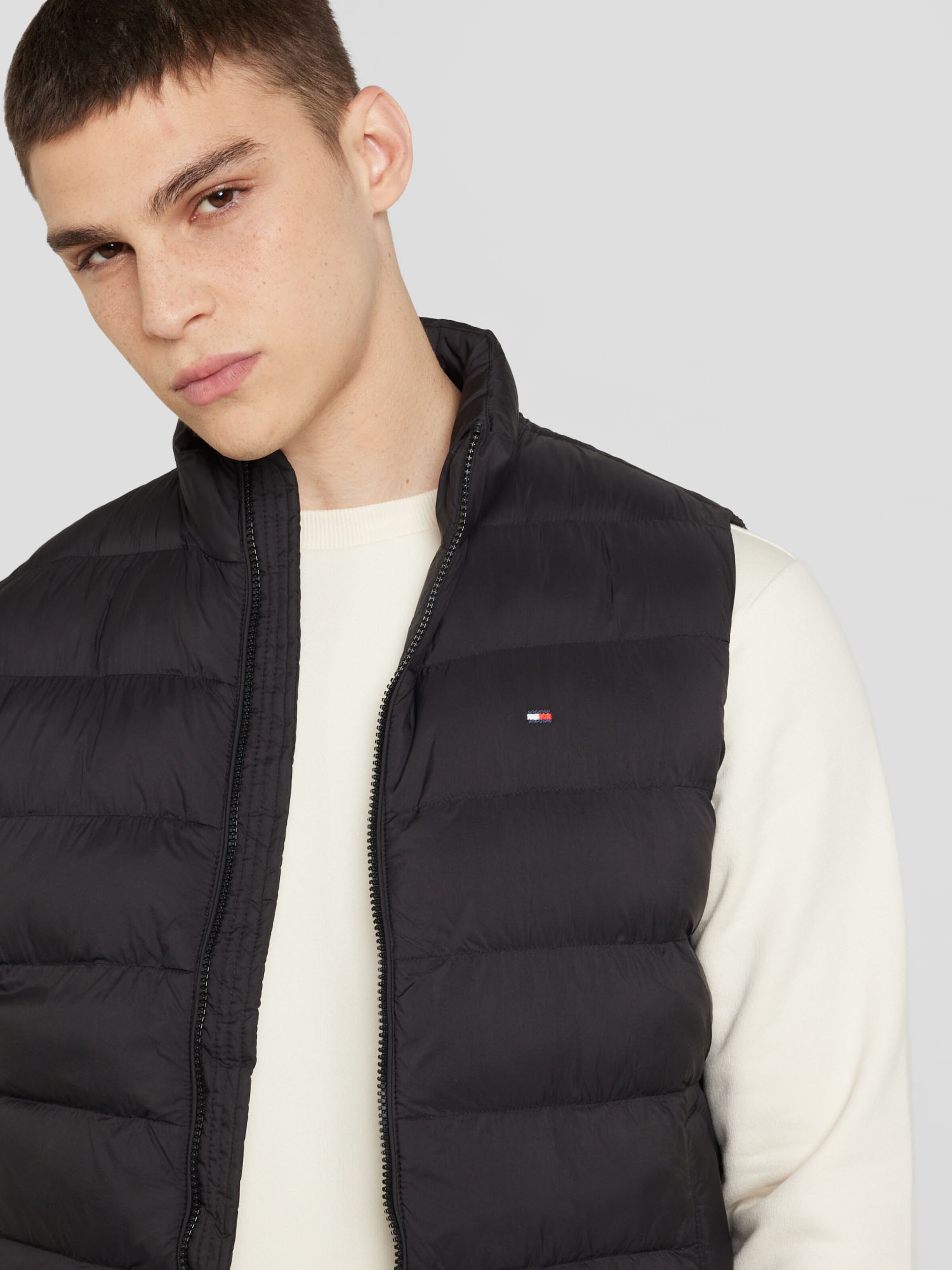 Tommy hilfiger bodywarmer hotsell