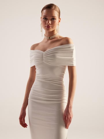HOLLY LOLLY Evening dress in White