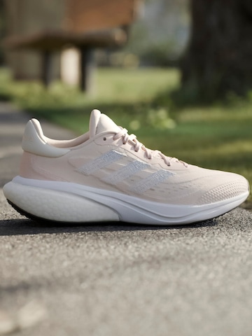 ADIDAS PERFORMANCE Løpesko 'Supernova 3' i beige