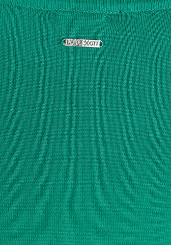 LAURA SCOTT Sweater in Green