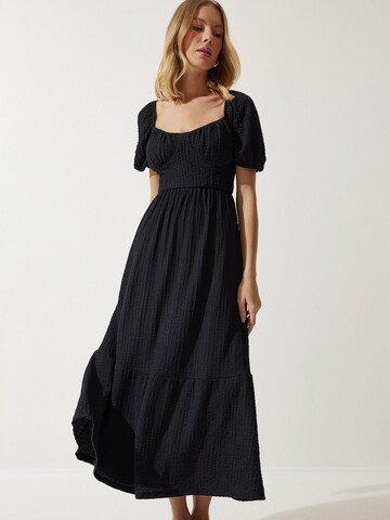 Robe Happiness İstanbul en noir