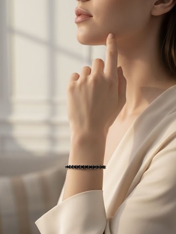 Bracelet 'Line bracelet, silver, with black crystals' Gloria Mago en argent