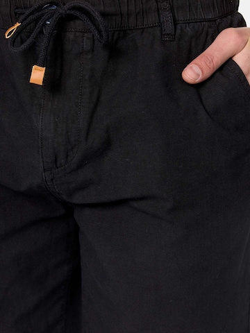 Tazzio Regular Hose 'A205' in Schwarz