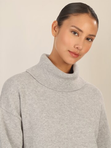 APART Pullover in Grau