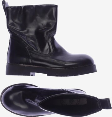 Fornarina Dress Boots in 37 in Black: front